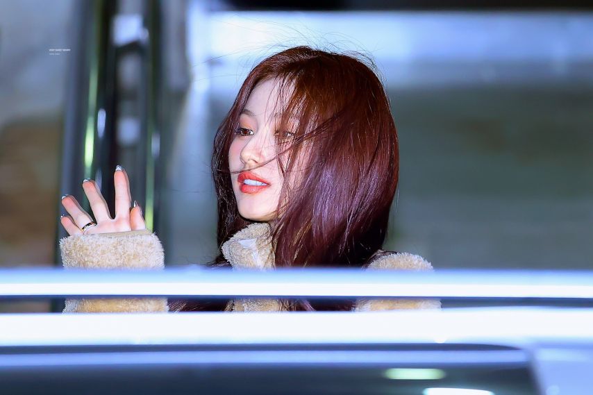 트와이스 사나