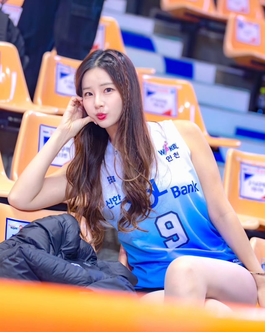 김진아
