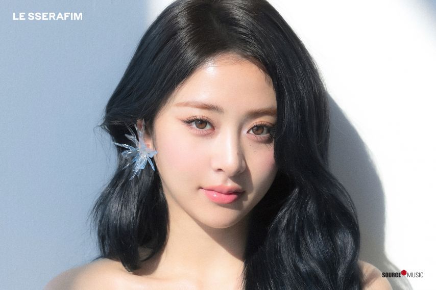 르세라핌 허윤진 ‘해파리’ Photo Sketch
