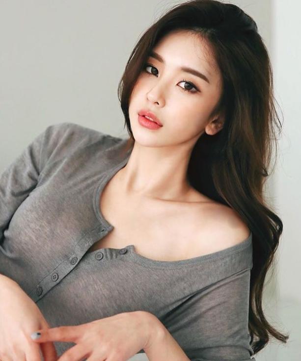 피팅모델 박다현