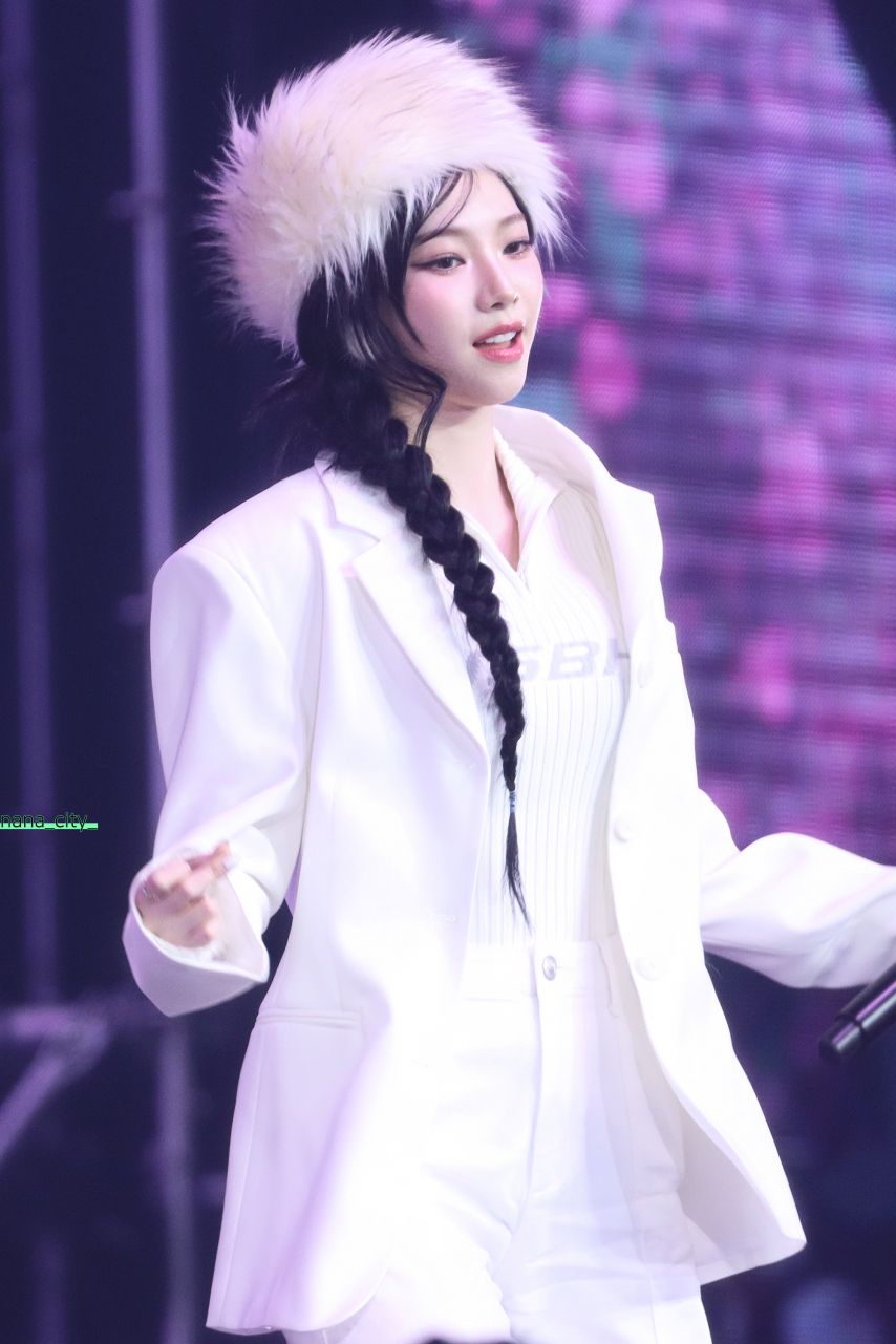 에스파 카리나