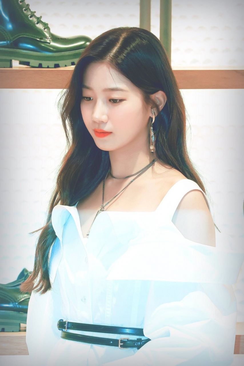 르세라핌 카즈하