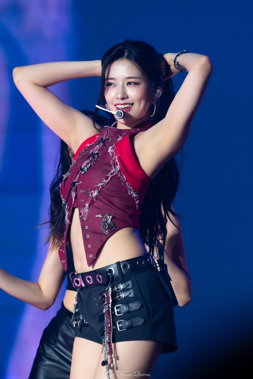아이브 안유진