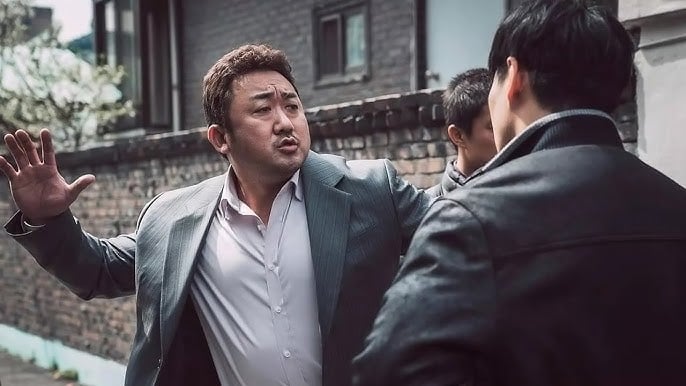 채널 돌리다가 OCN같은거 틀었는데 개꿀일때