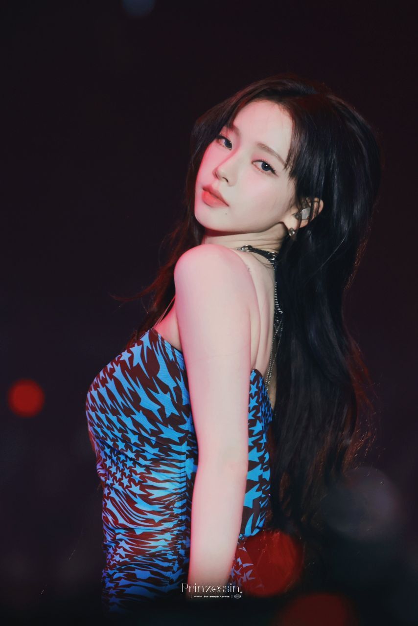 카리나의 미친 비주얼