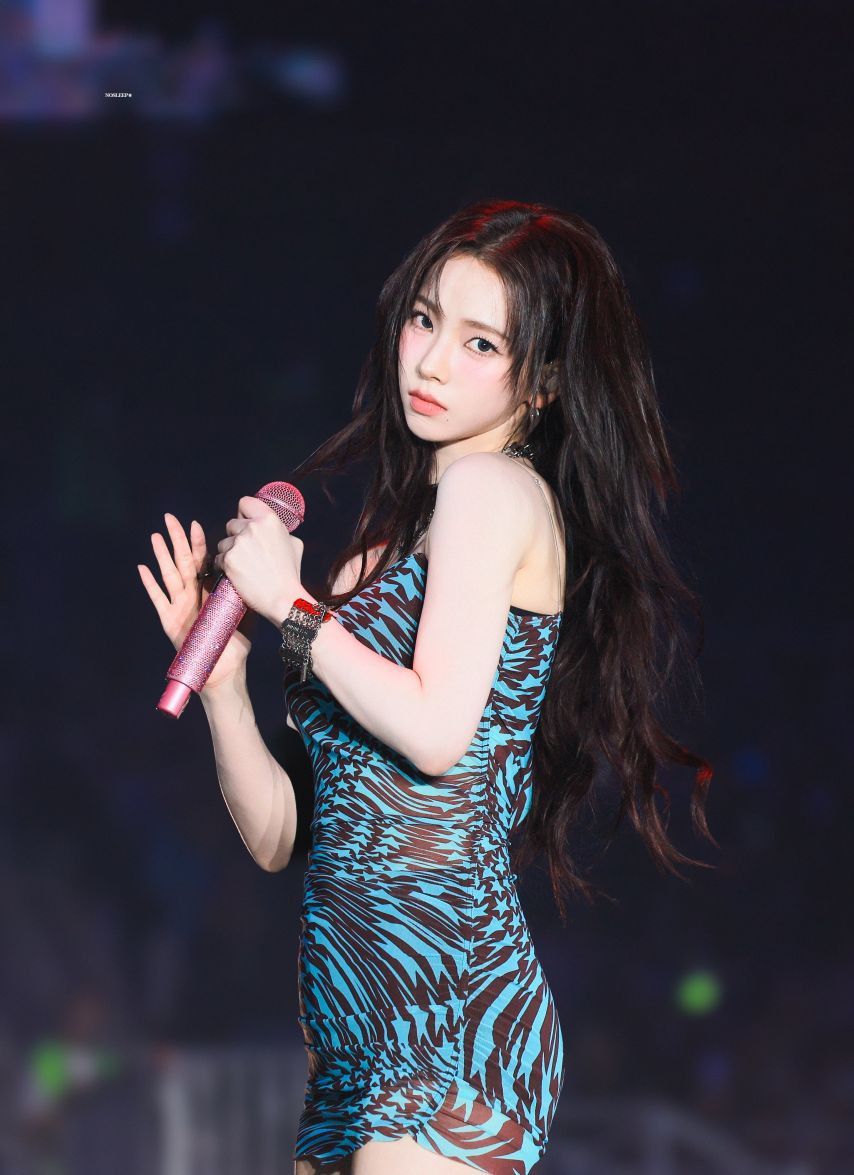 카리나의 미친 비주얼