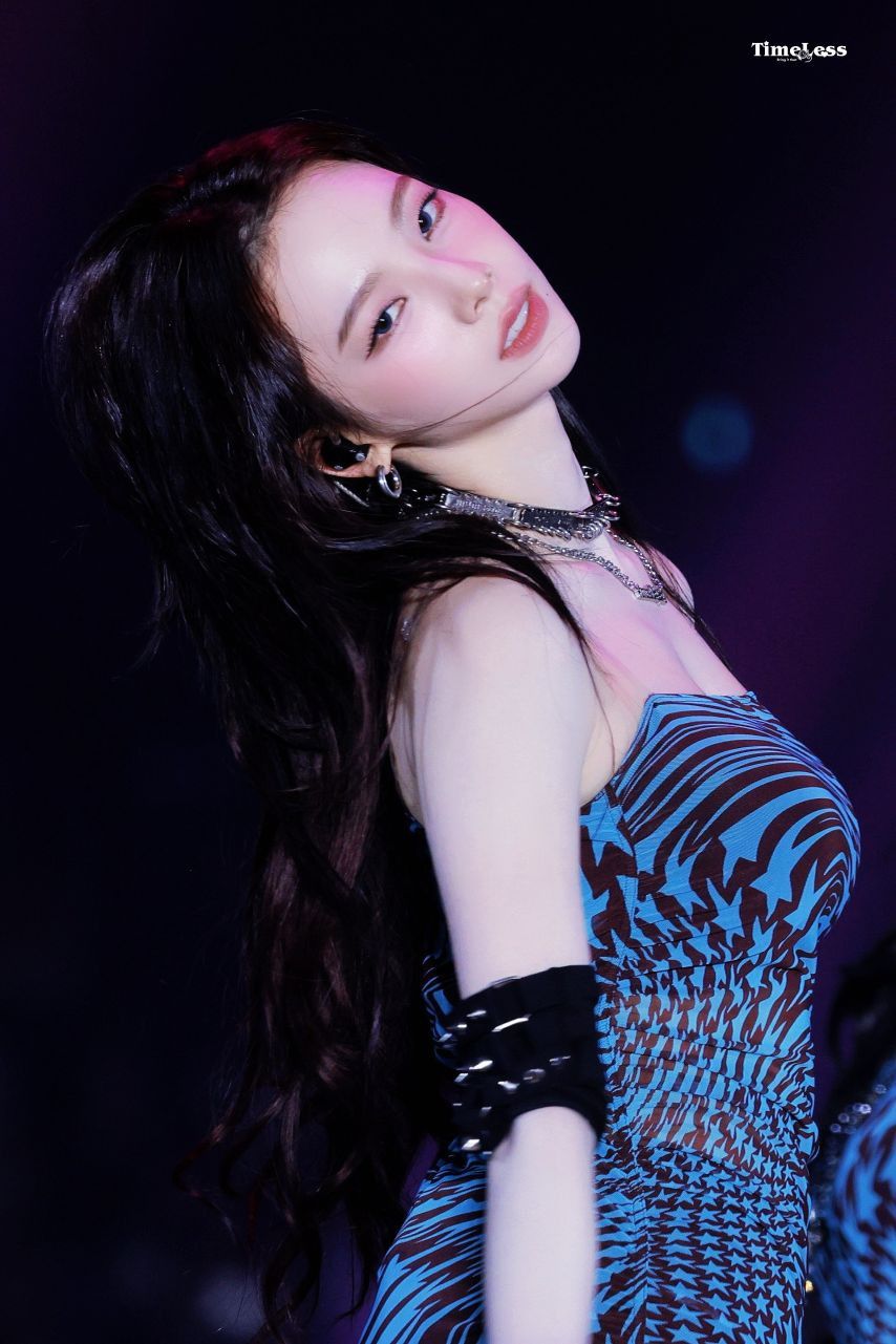 카리나의 미친 비주얼