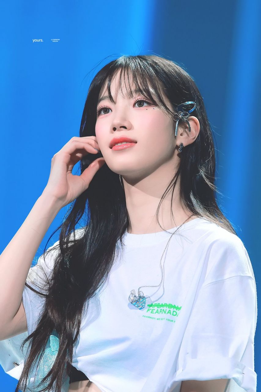르세라핌 카즈하