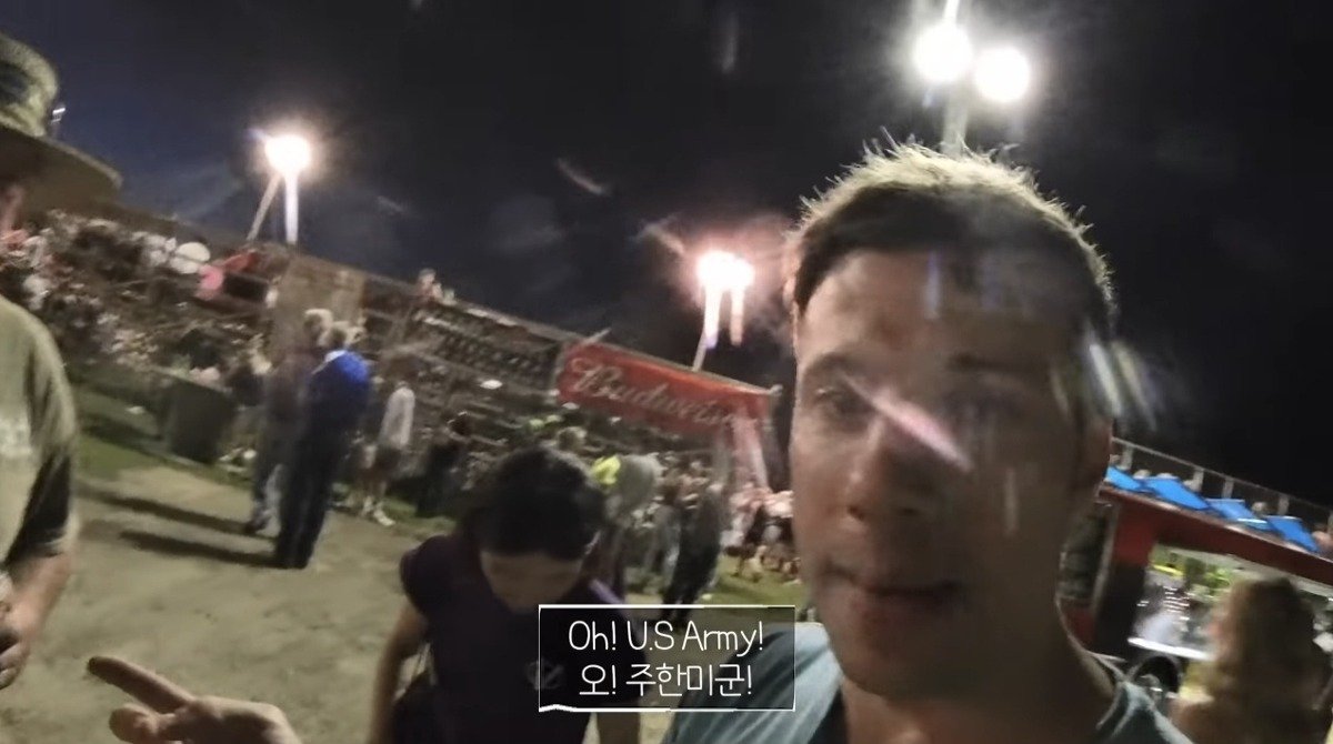 유튜브에서 35년 전의 미군 전우를 알아본 아재ㄷㄷㄷ