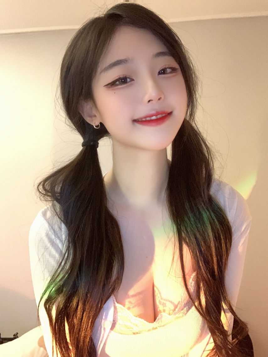 QWER 히나