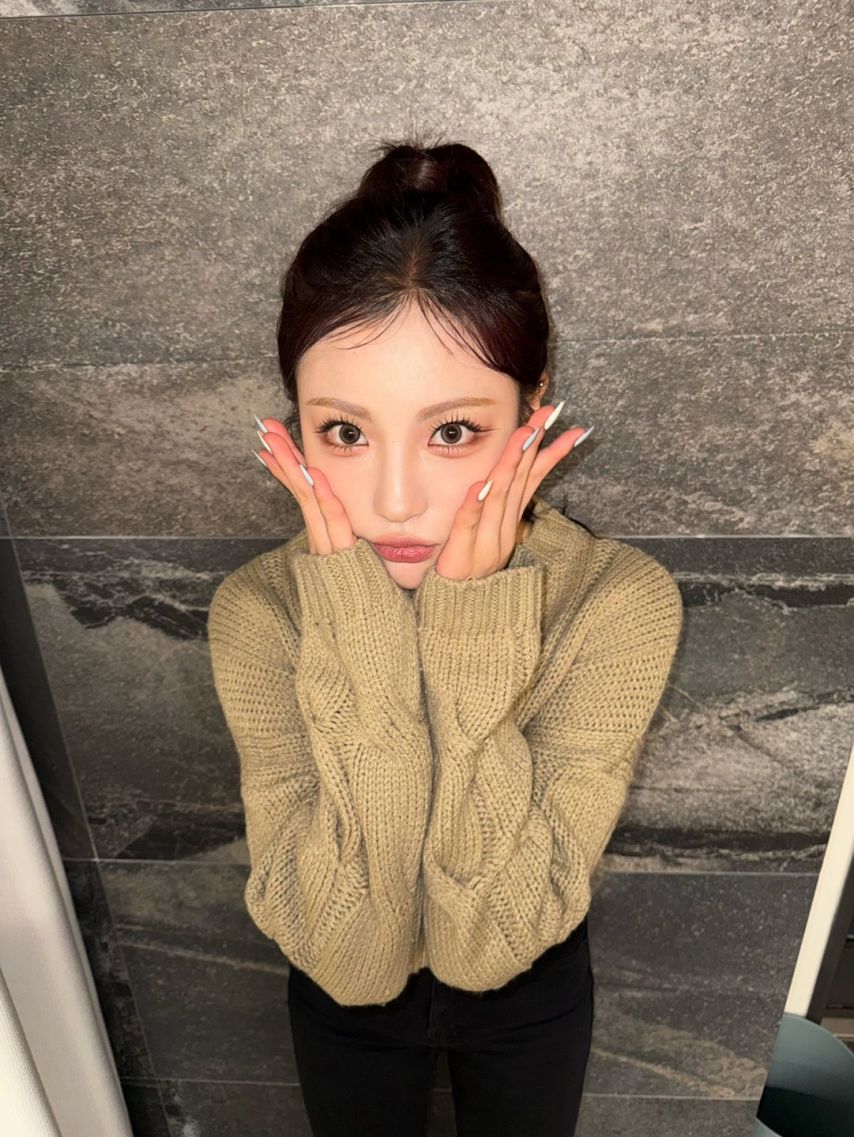 아이칠린 이지,  예주