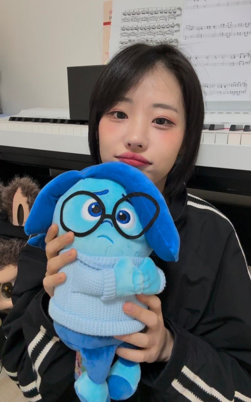 QWER 히나
