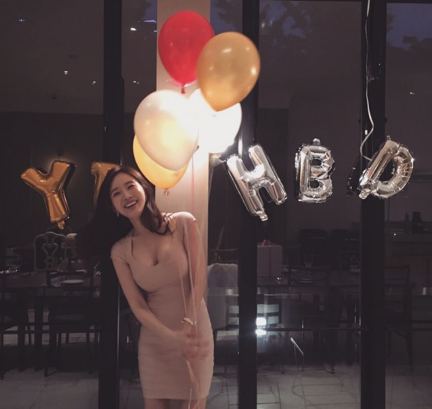 전 글래머 기상 캐스터 신예지 비키니 몸매