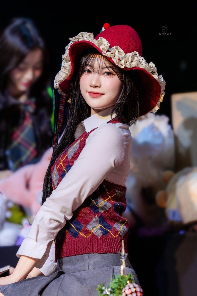 스테이씨 아이사