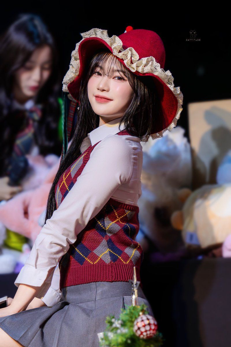 스테이씨 아이사