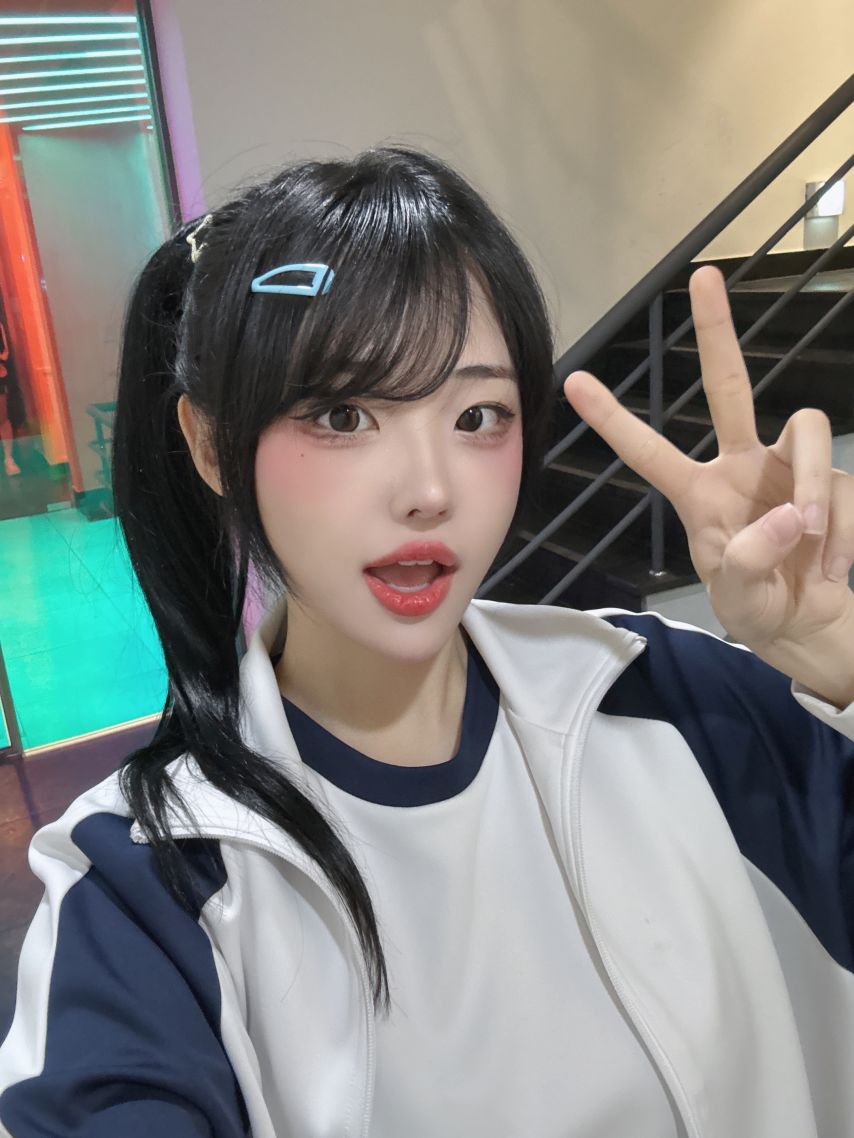 qwer 히나