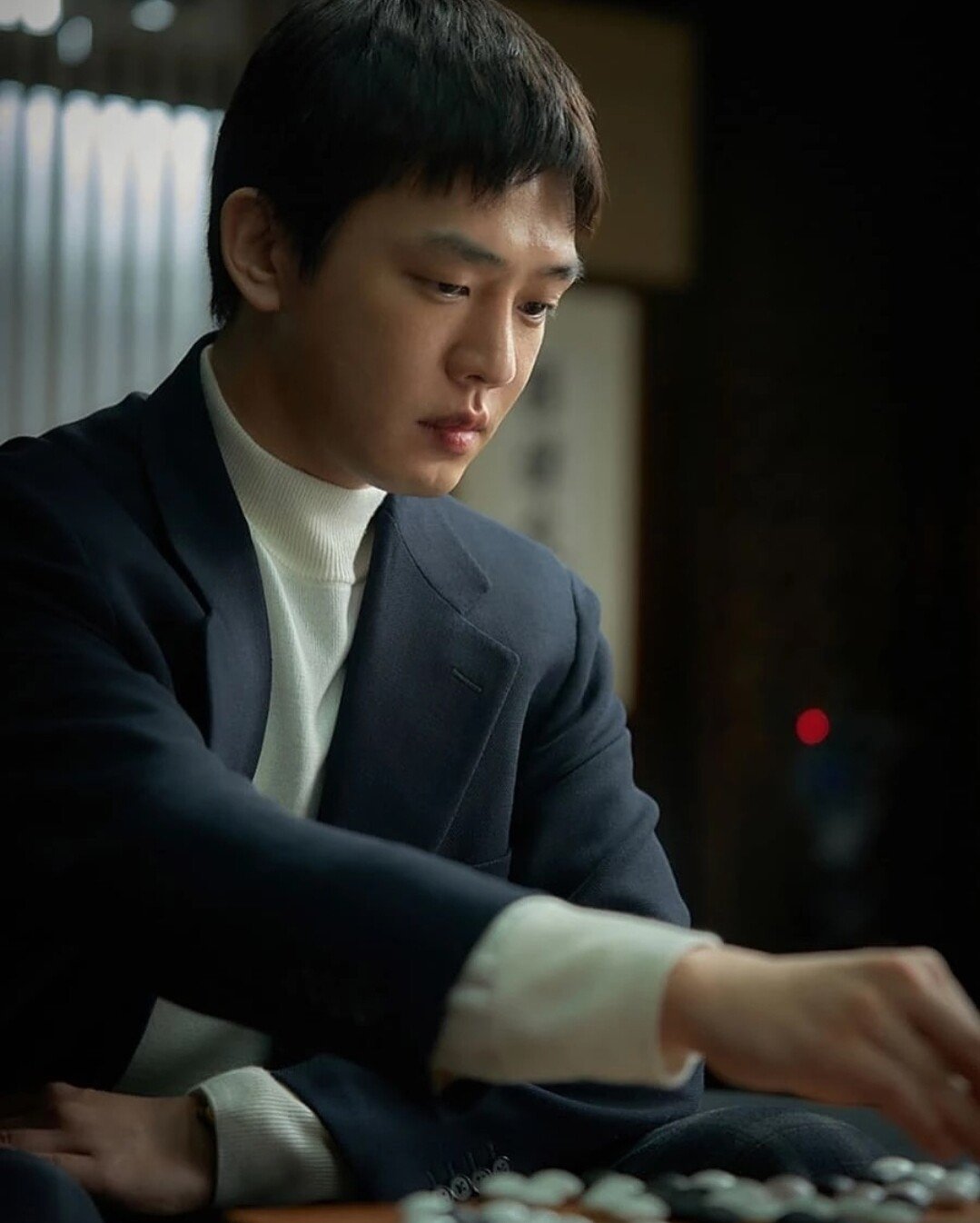 유아인, 이병헌 주연 바둑영화 <승부> 올해 3월 극장개봉