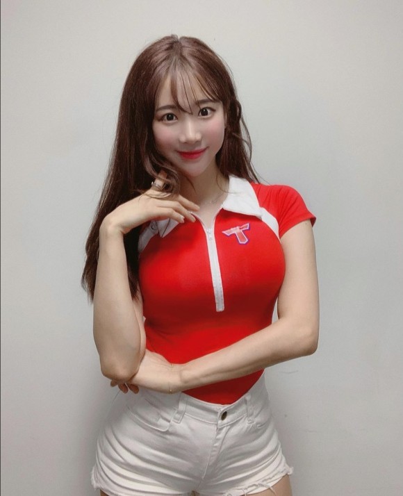치어리더 김한나