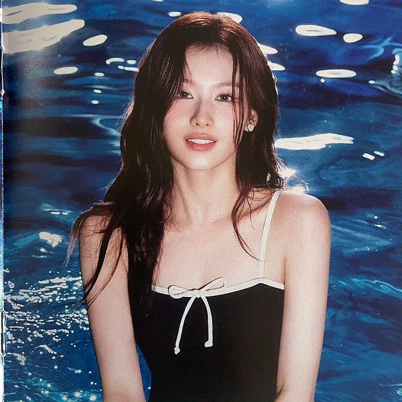 트와이스 매출좌 수영복