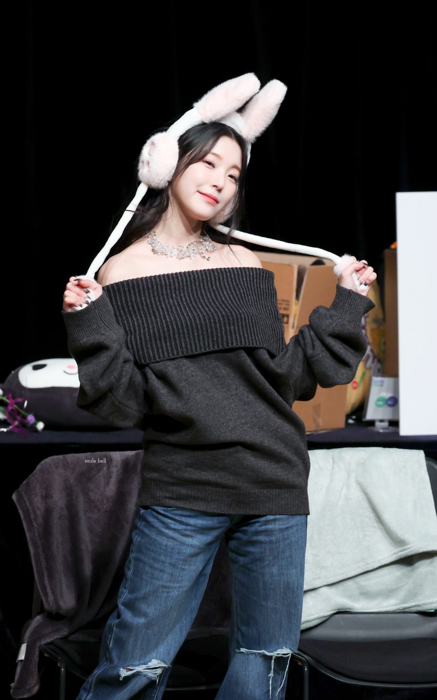 프로미스나인 백지헌
