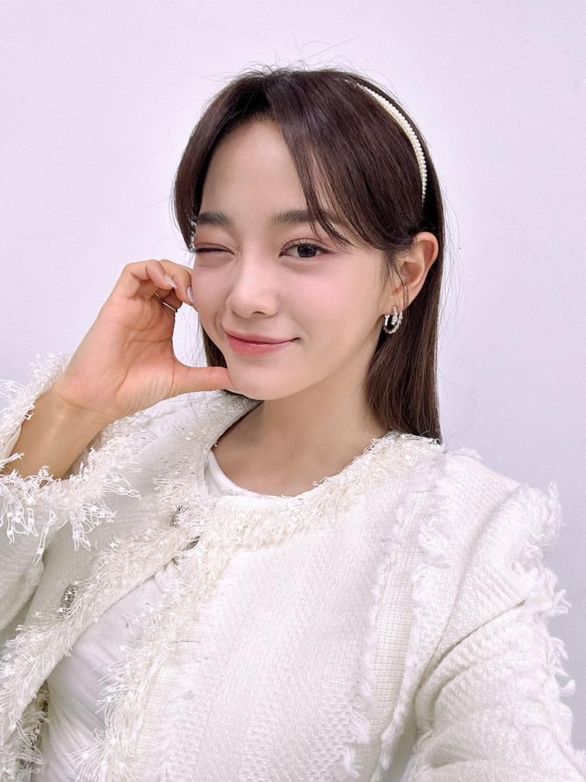 김세정