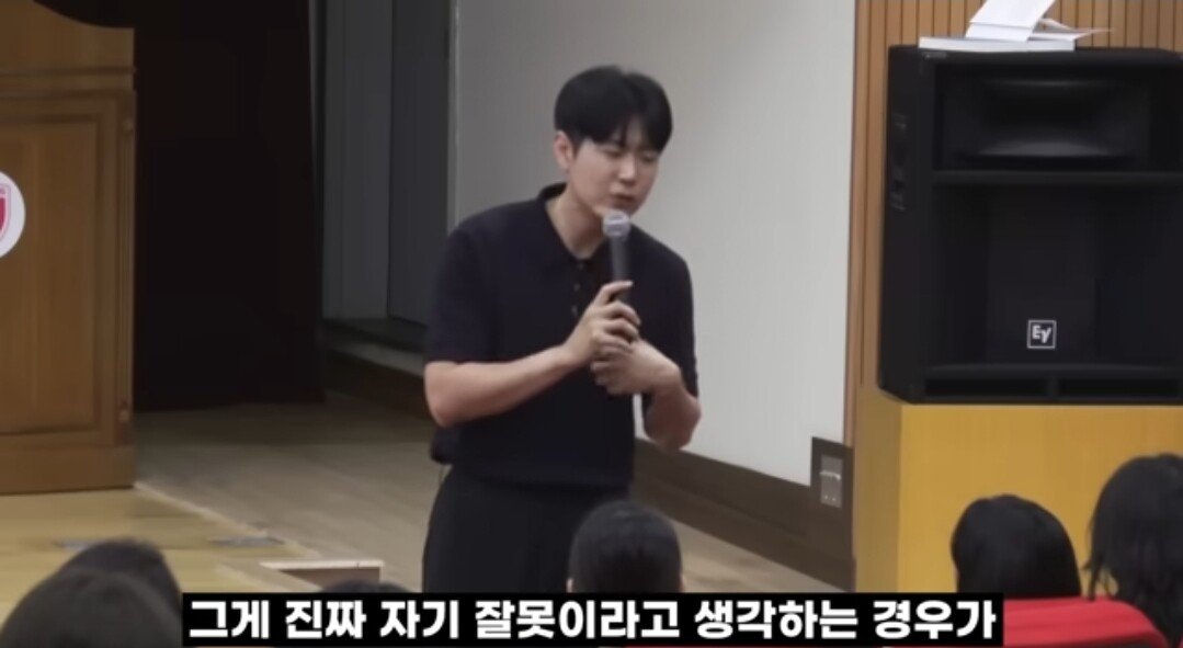 내 아들이 친구한테 맞고 들어왔을때 해줘야 하는 말