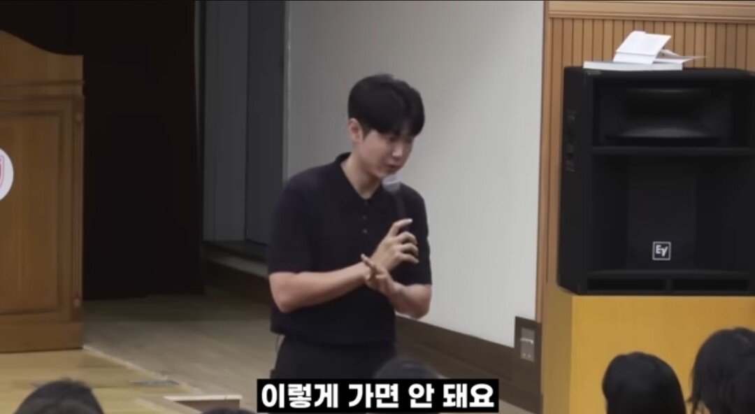 내 아들이 친구한테 맞고 들어왔을때 해줘야 하는 말