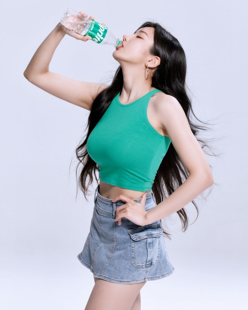 몸매 천재 권은비