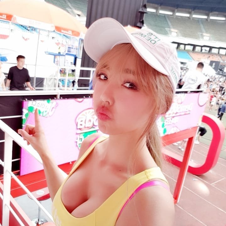 레이싱모델 강이나