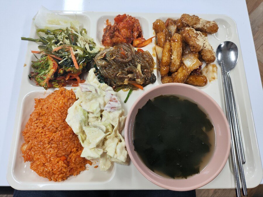 가산디지털 구내식당 7,500원 호불호