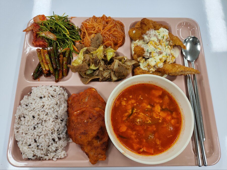 가산디지털 구내식당 7,500원 호불호