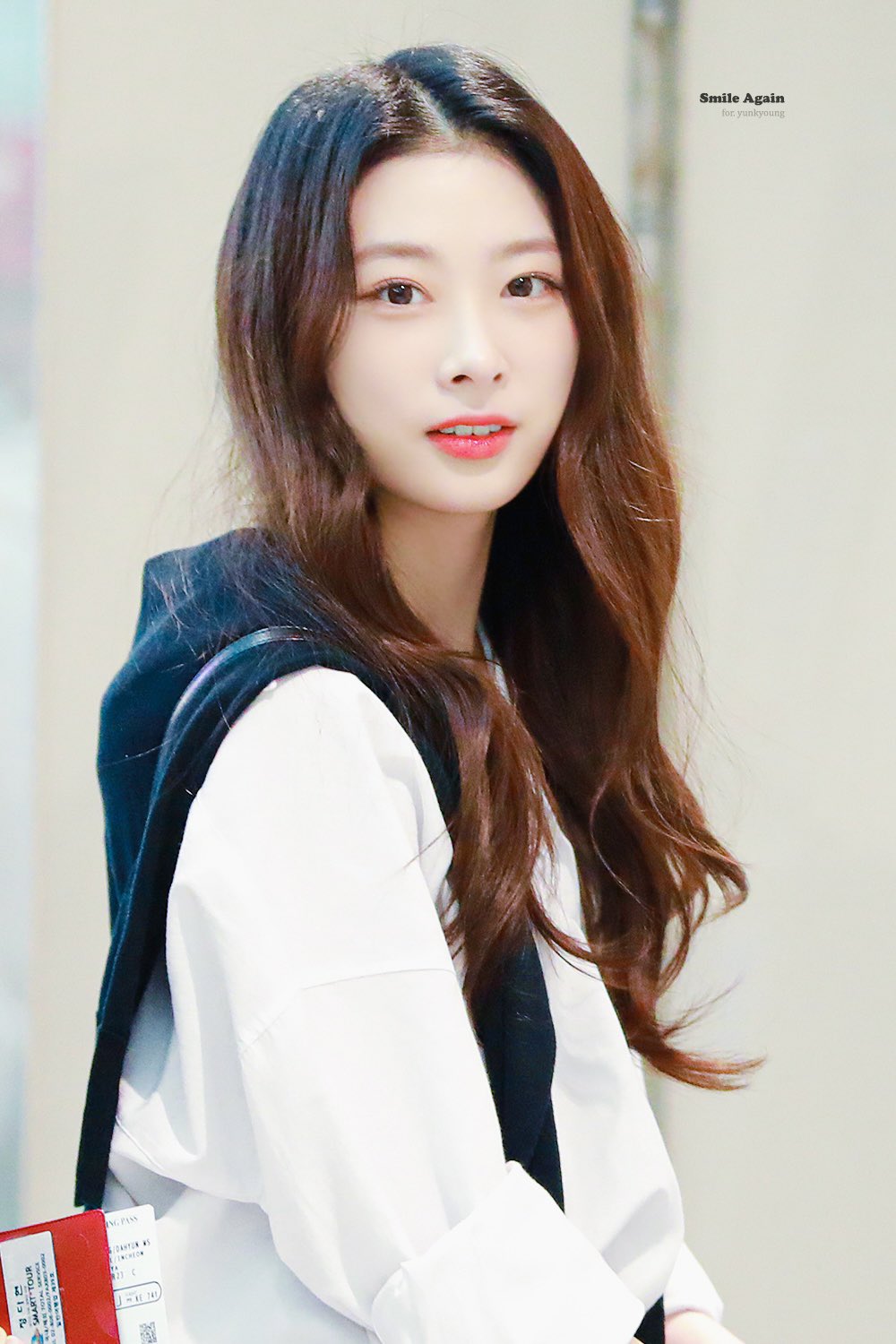 로켓펀치 윤경