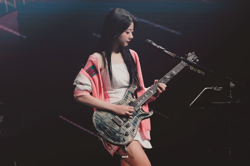 QWER 히나