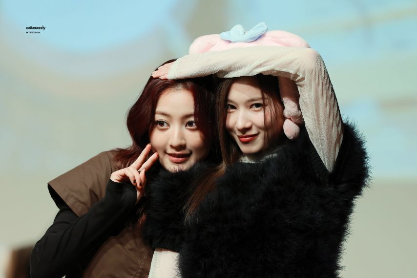 트와이스 사나 지효