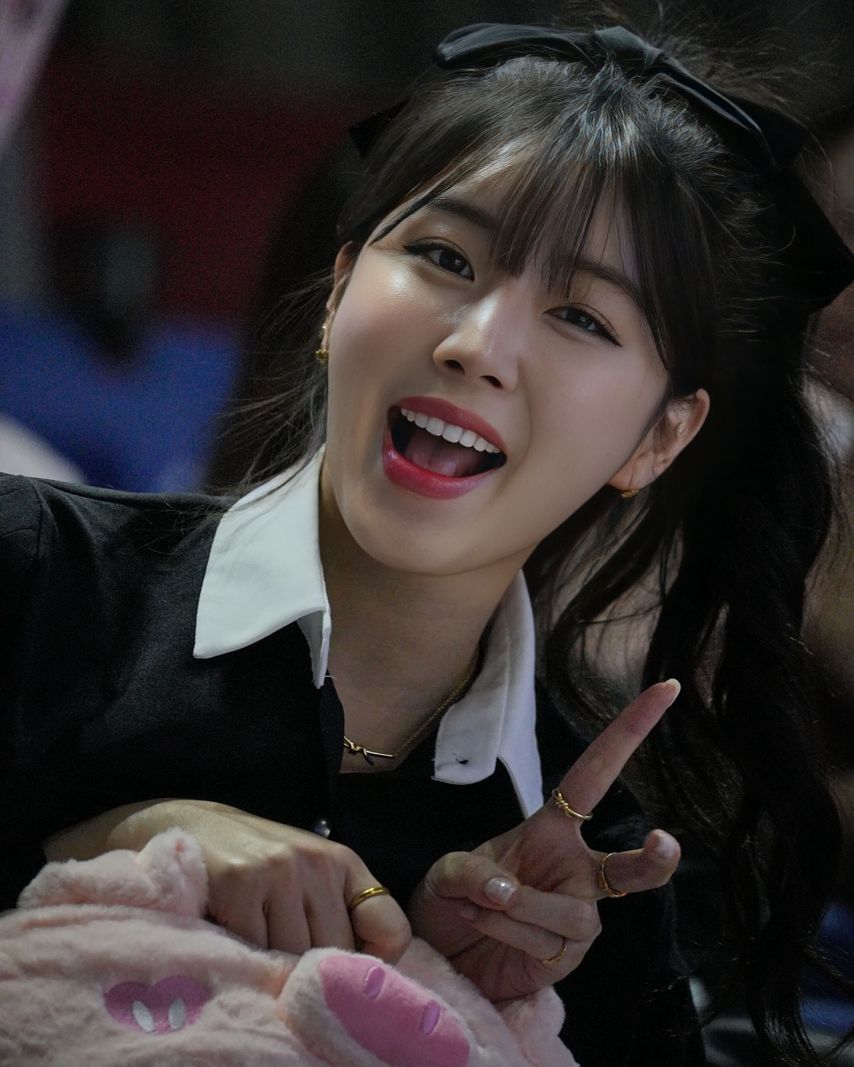 안지현