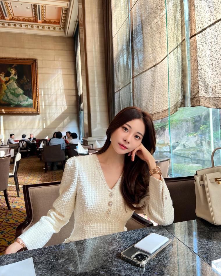 아옳이 김민영