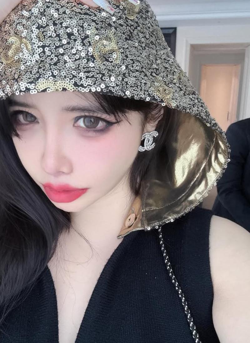 박봄 근황
