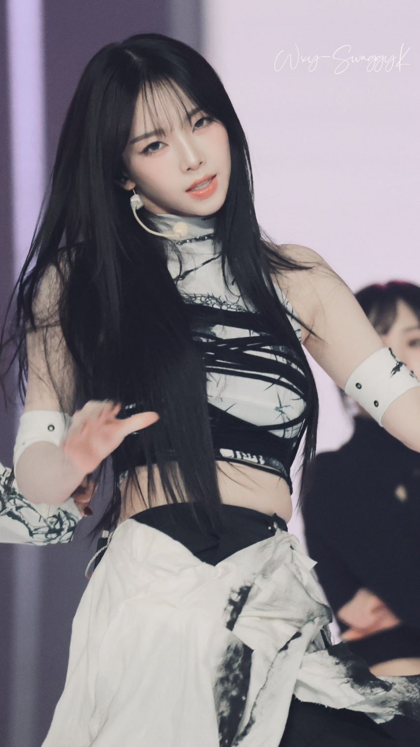 에스파 카리나