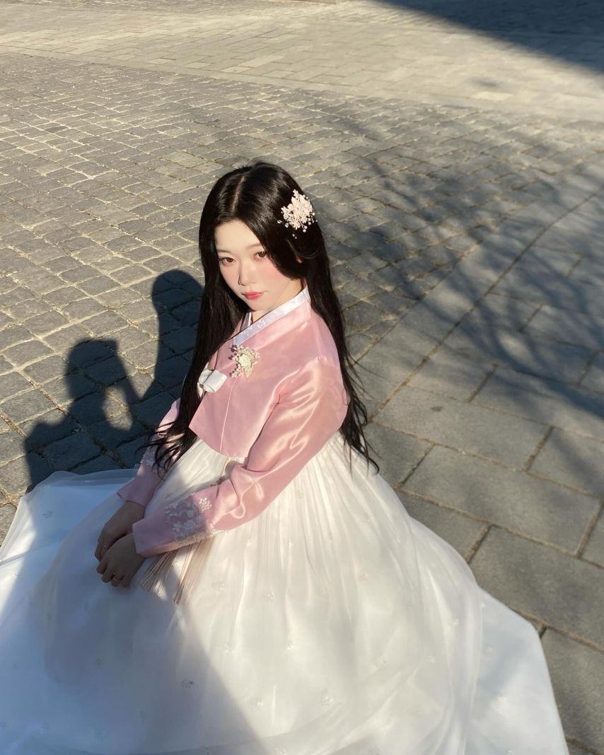빌리 츠키 인스타.jpg