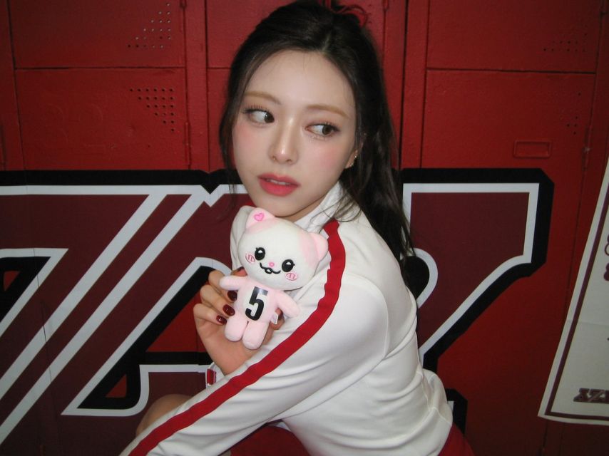 ITZY 유나,리아