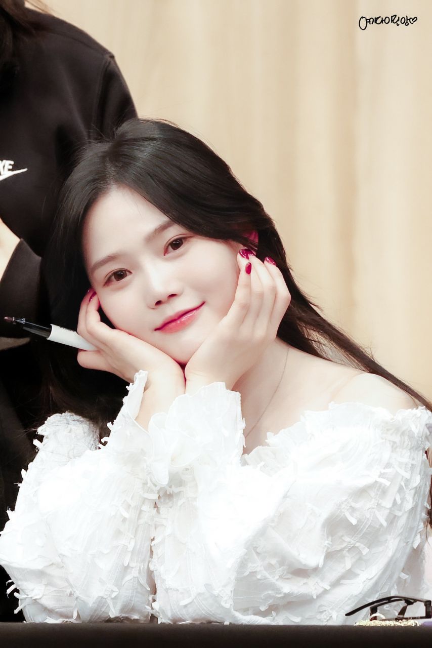 아린 효정 오마이걸 250126_ 효정 볼륨을높여요