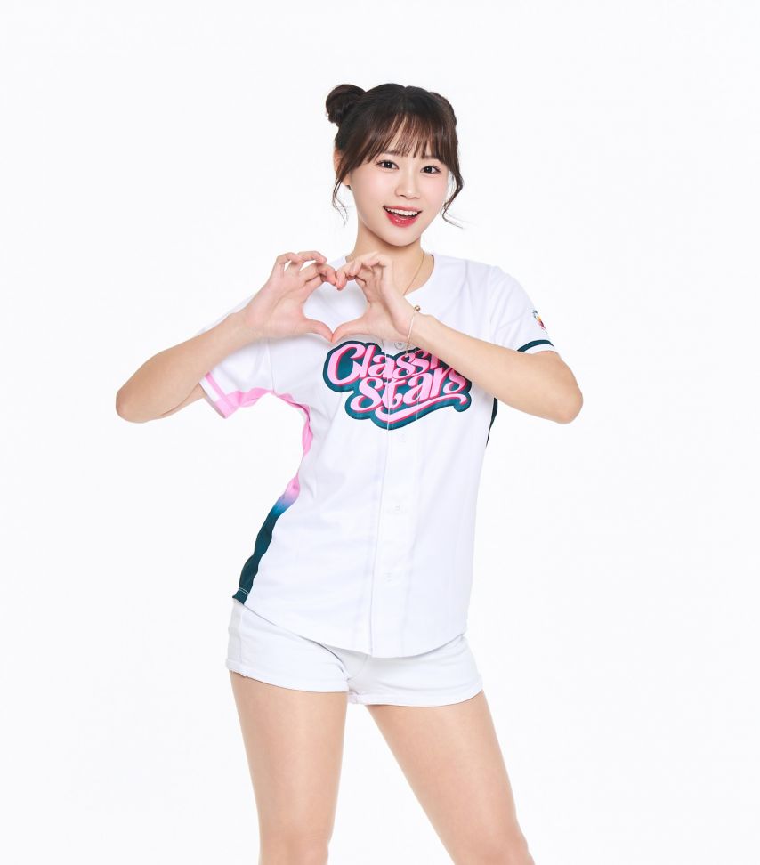 CLASSIC STARS 박선주 김나연 김도아 이아영 남민정 전은비 박민서 박선주 배수현 이정윤 이소영 이연진 박은혜