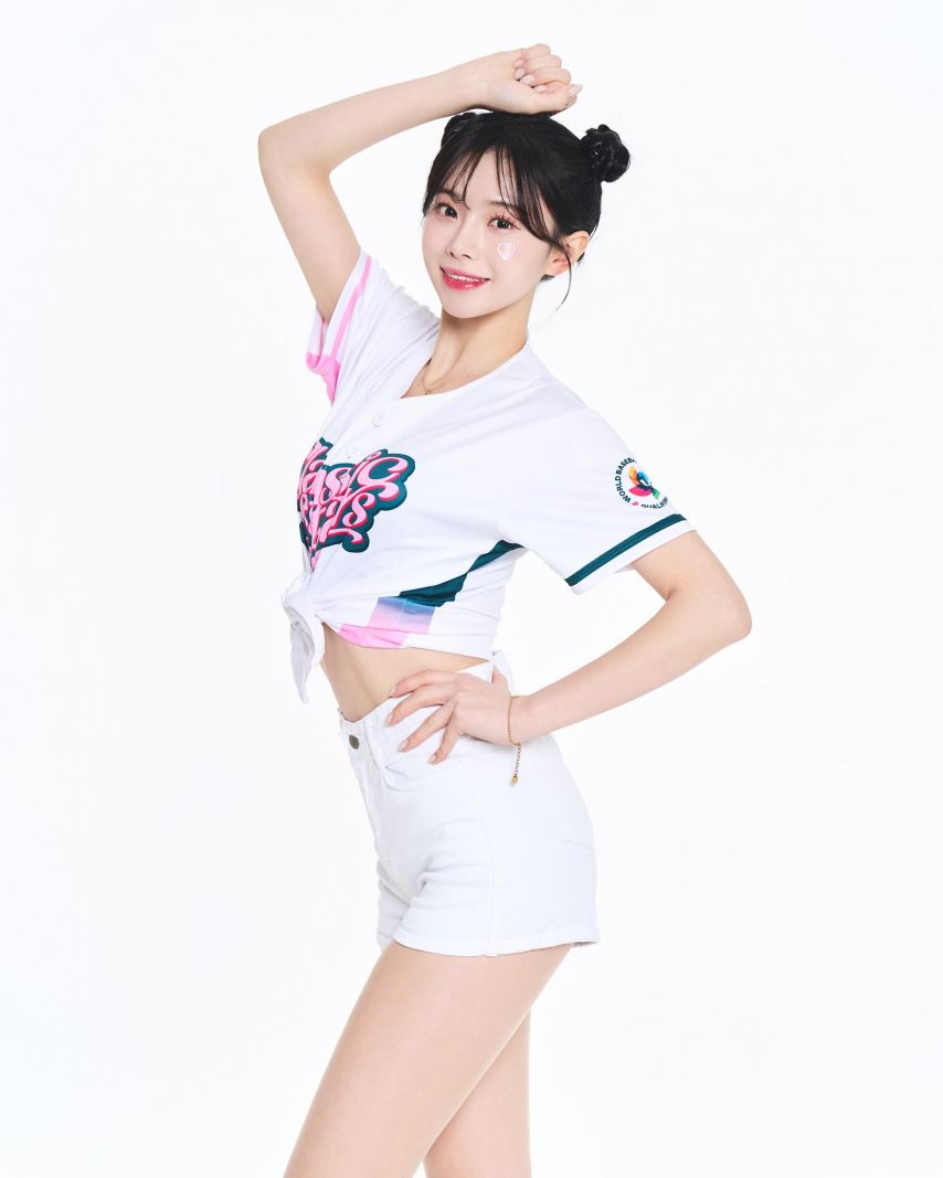 CLASSIC STARS 박선주 김나연 김도아 이아영 남민정 전은비 박민서 박선주 배수현 이정윤 이소영 이연진 박은혜