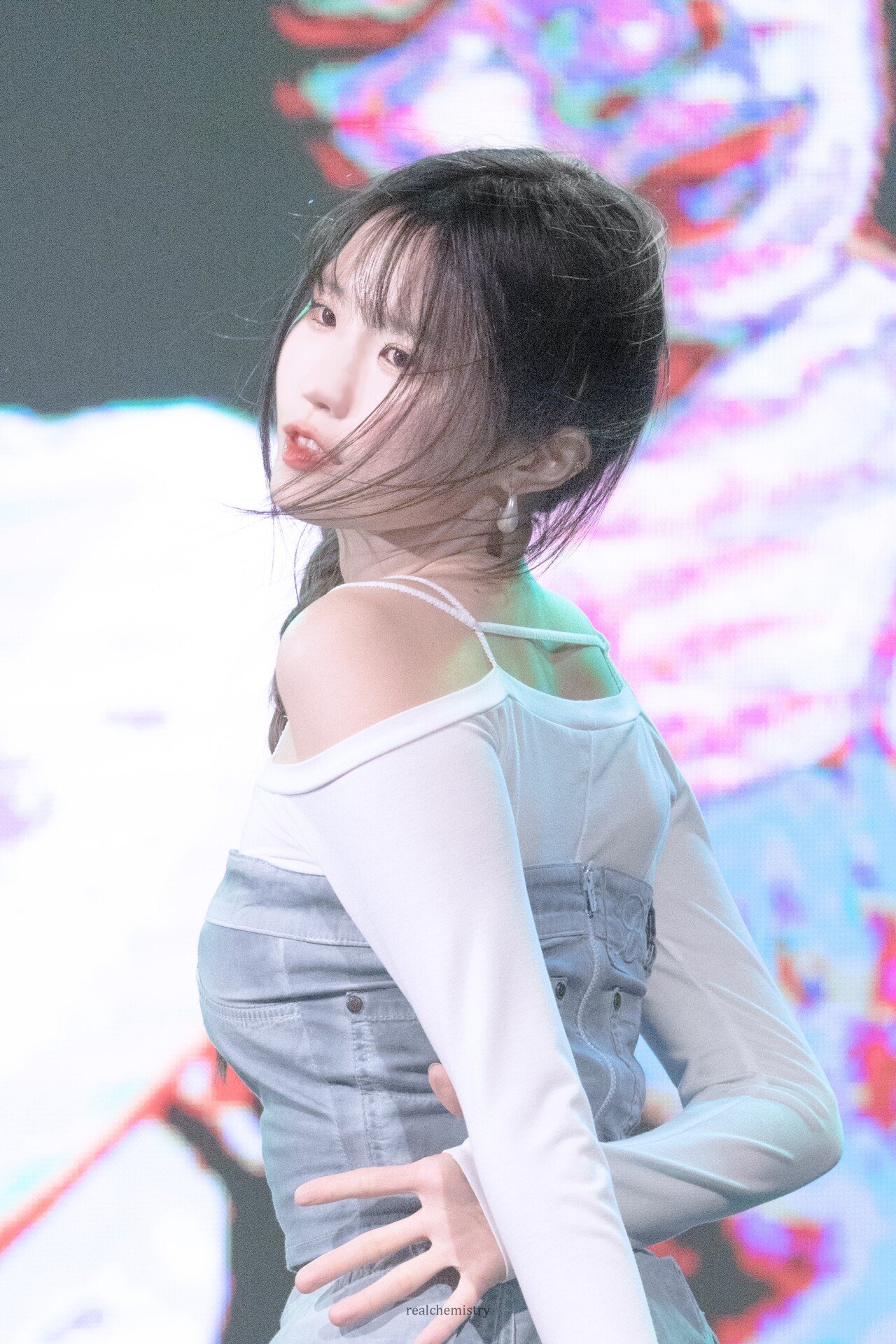 프로미스나인 하영