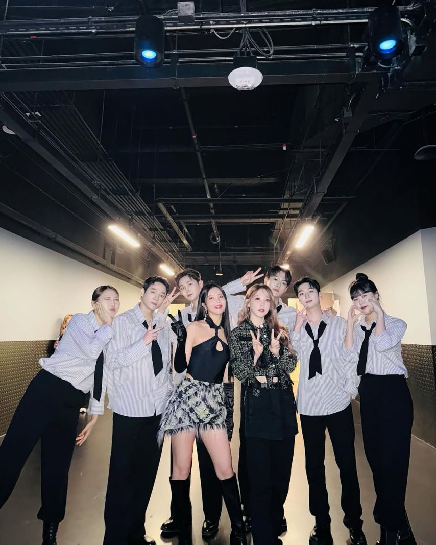 솔라 (마마무) SNS