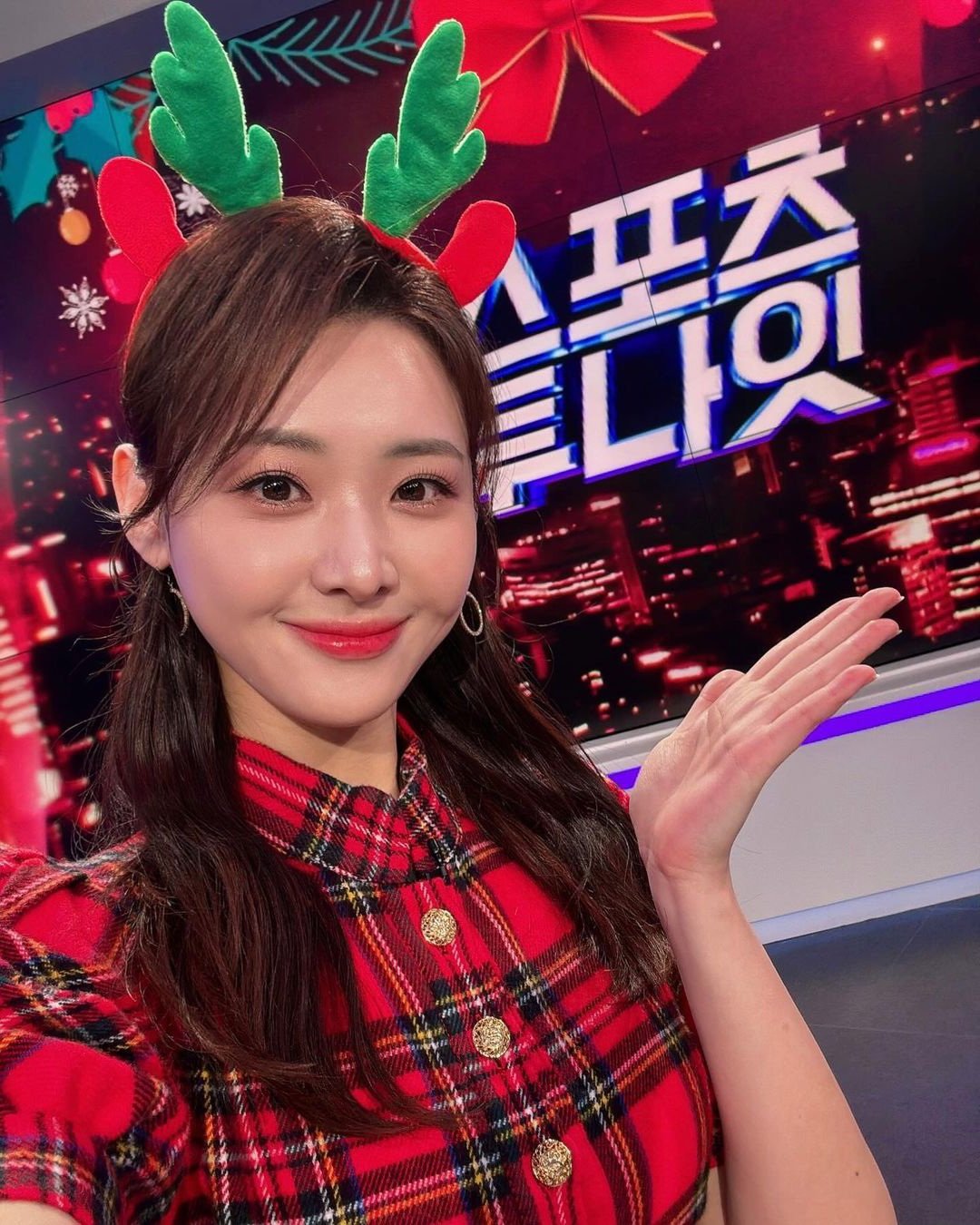 배성재랑 결혼한다는 김다영 아나운서 움짤.GIF (+JPG)