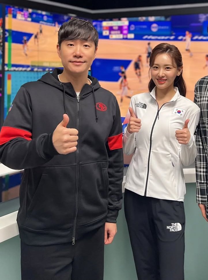 배성재랑 결혼한다는 김다영 아나운서 움짤.GIF (+JPG)