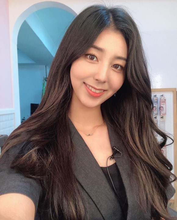 치어리더 목나경