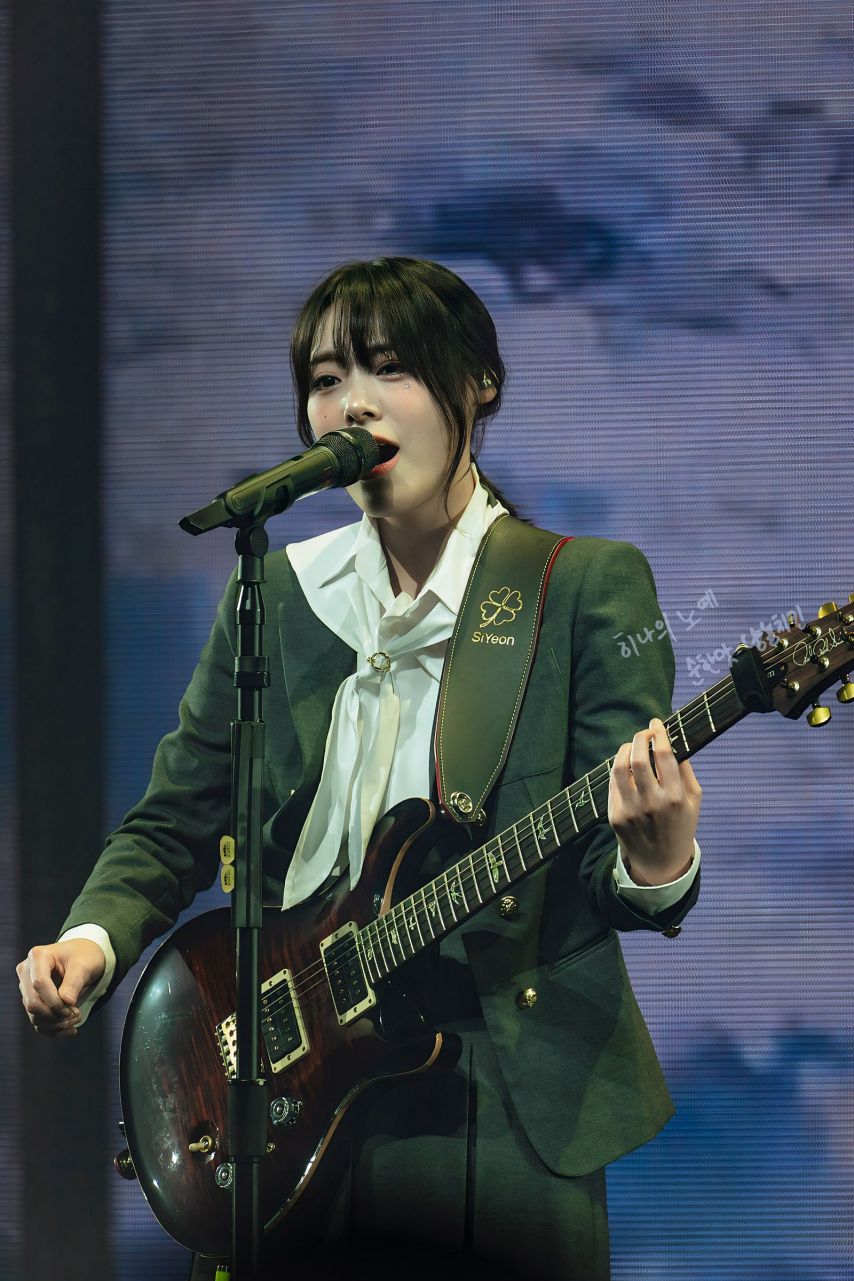 QWER 시연