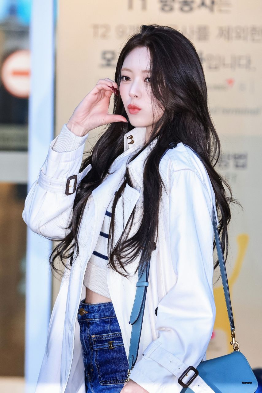 유나 ITZY있지 250209